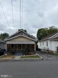 32 Jackson Ave - Photo 1 of 1