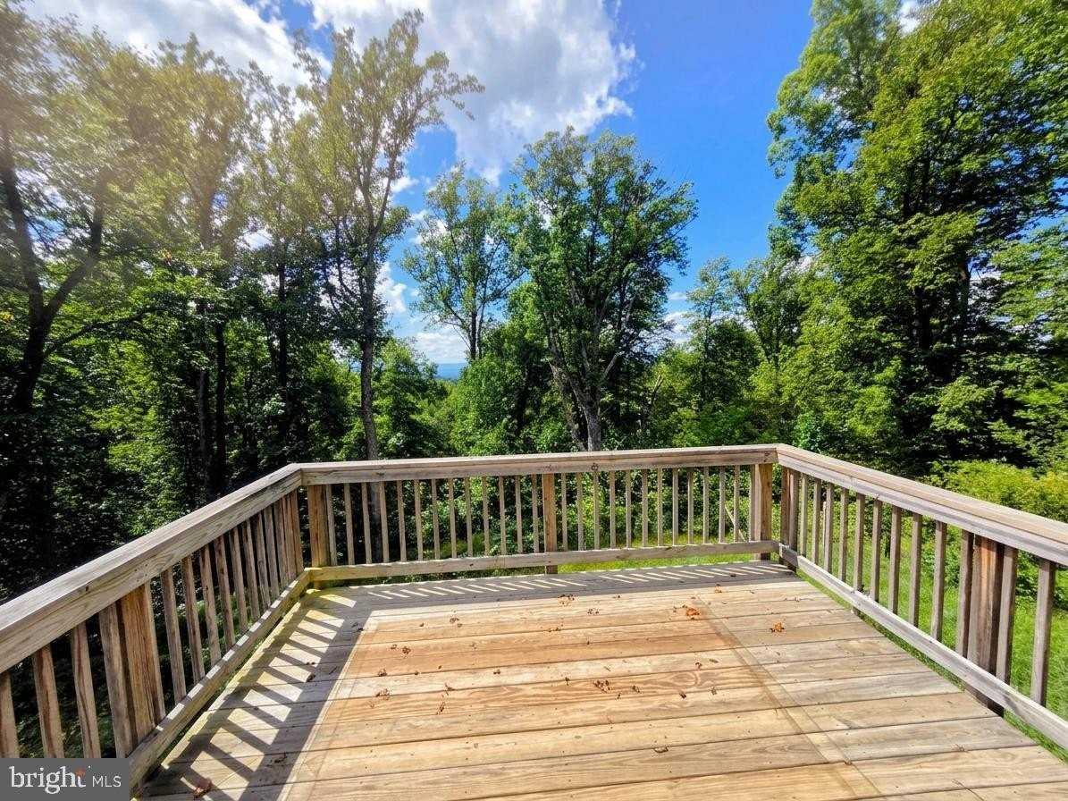 210 Gayles Ln - Photo 7 of 12
