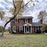 featured image of 310 Woodlake Dr