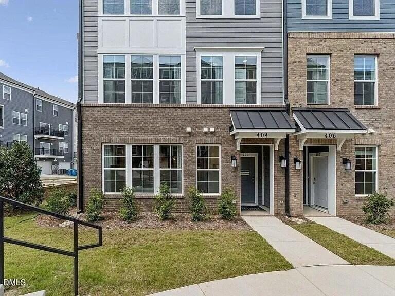404 Gaston Park Ln #100 - Photo 2 of 25