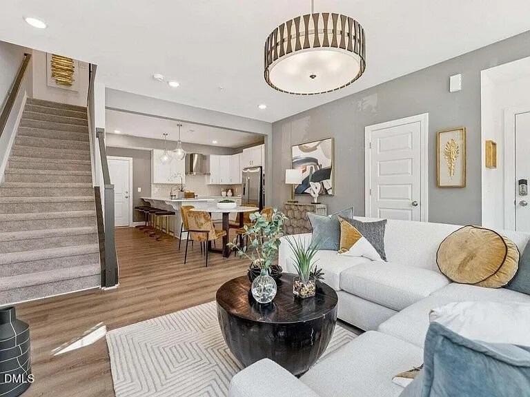404 Gaston Park Ln #100 - Photo 3 of 25