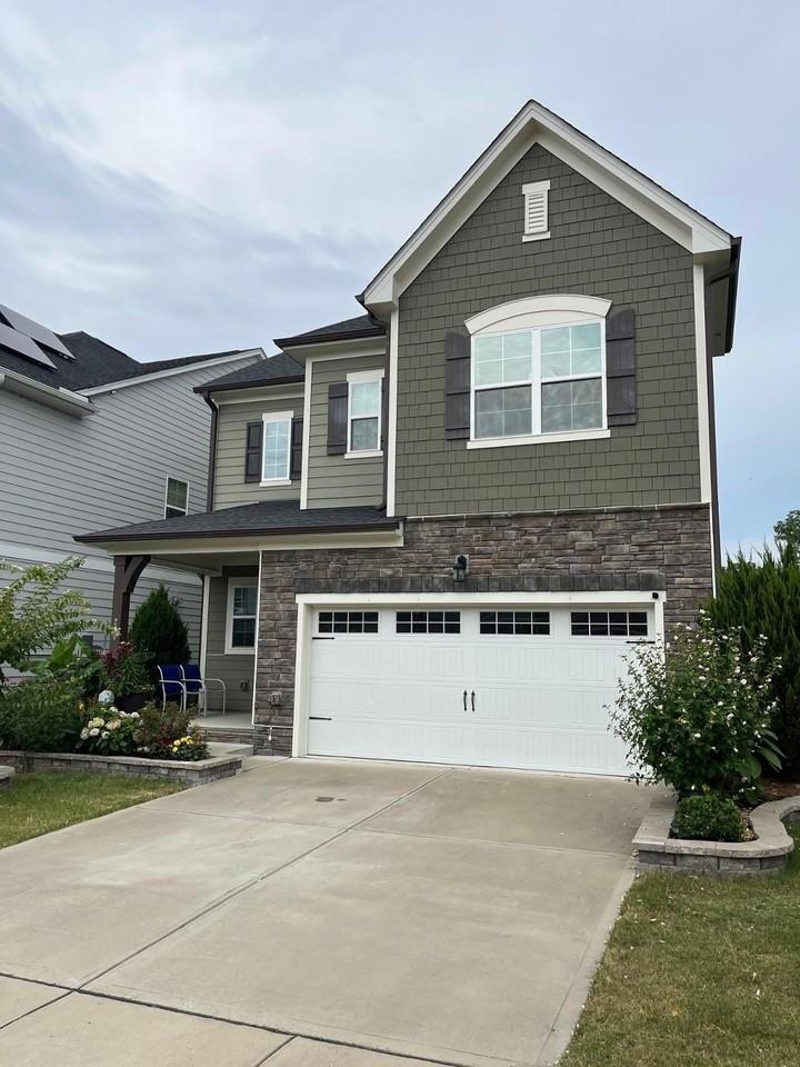 220 Baywind Dr - Photo 2 of 43