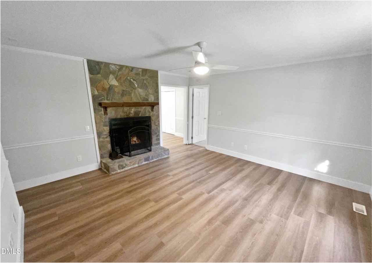 6209 River Landings Dr - Photo 3 of 20