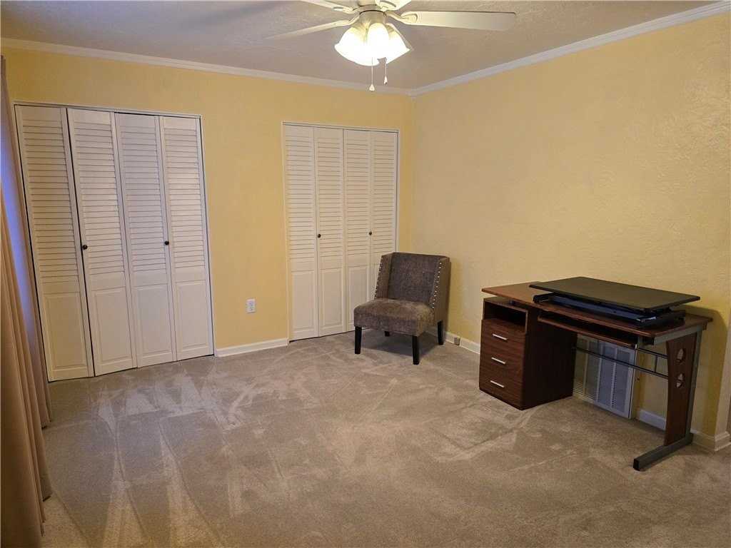 308 South Dr - Photo 7 of 22