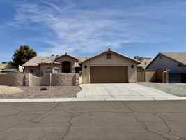 featured image of 10607 Avenida Canela