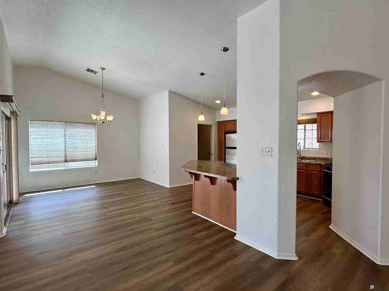 10607 Avenida Canela - Photo 6 of 28