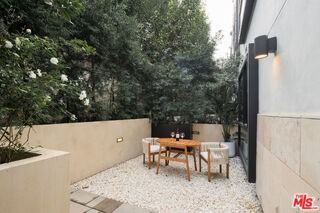 724 N Croft Ave #108 - Photo 5 of 7