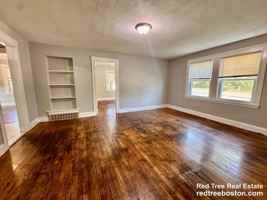 featured image of 4907 Washington St #1R