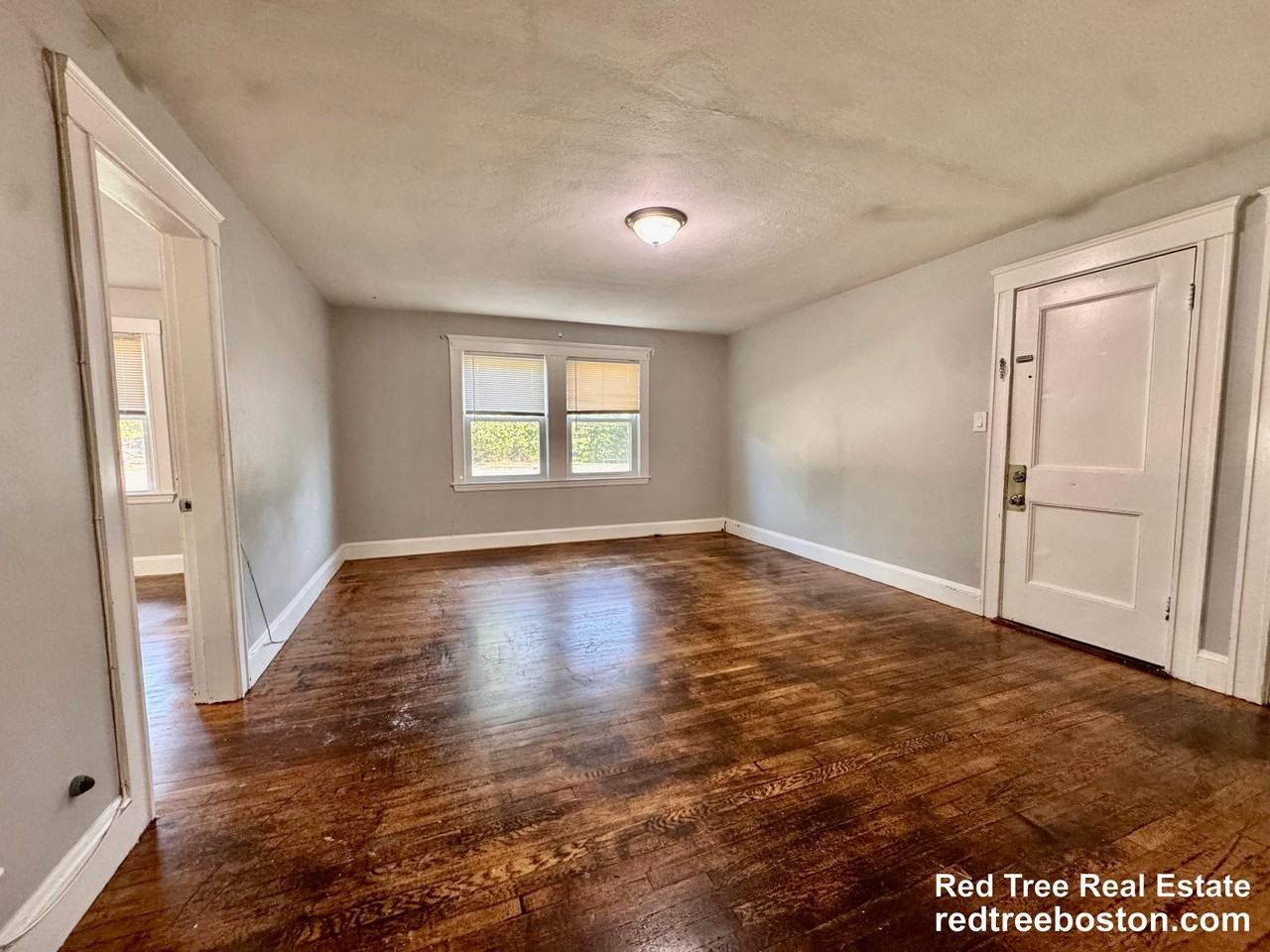 4907 Washington St #1R - Photo 2 of 44