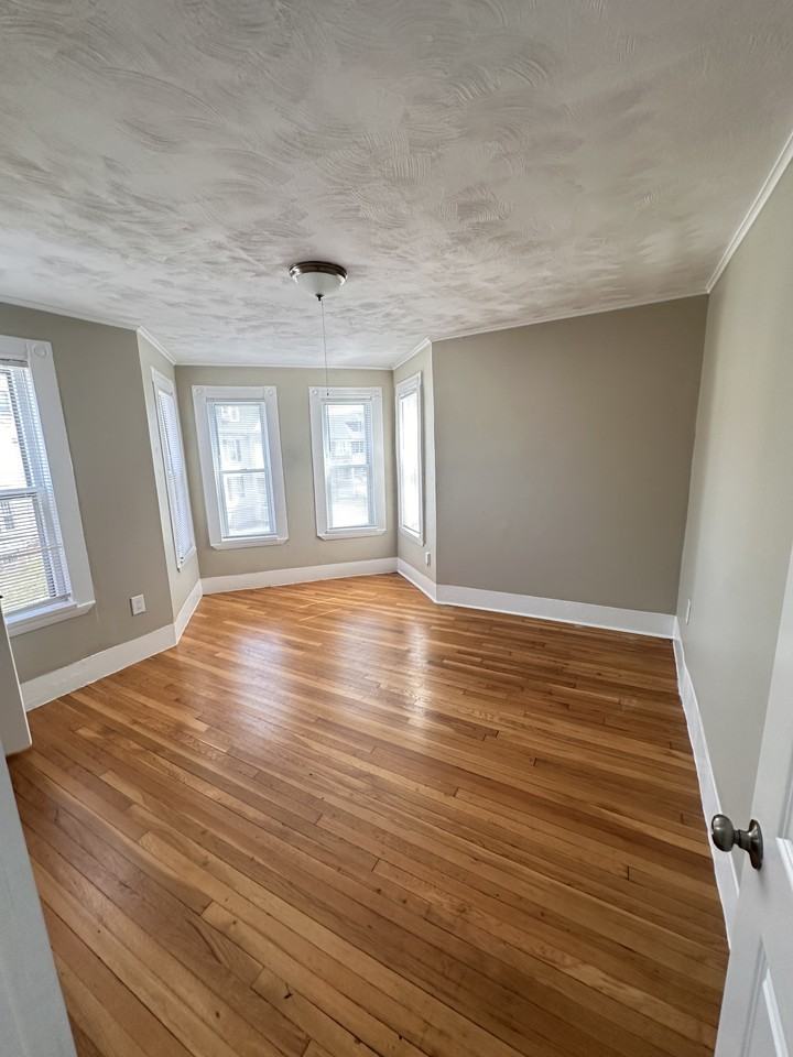 40 Hurd St #2 - Photo 2 of 7