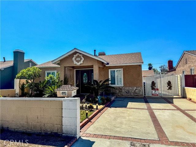 7443 Irvine Ave - Photo 2 of 8