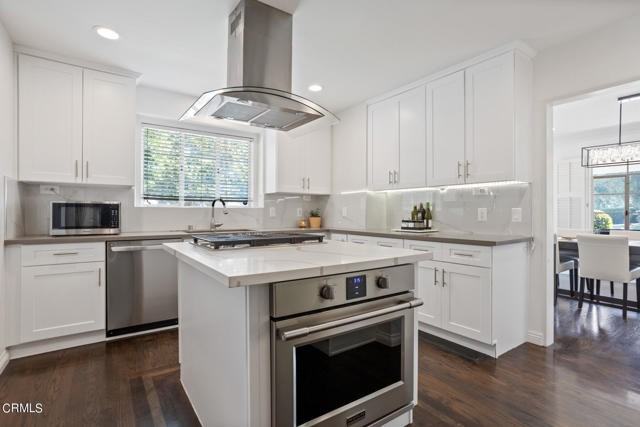 1492 Hampton Rd - Photo 6 of 8