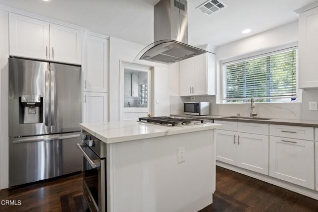 1492 Hampton Rd - Photo 7 of 8