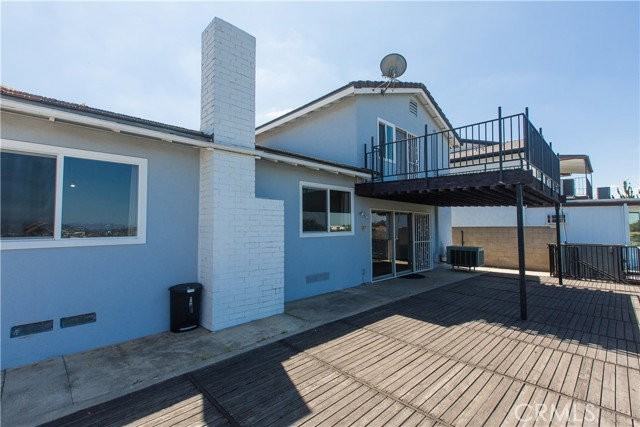 1933 Arriba Dr - Photo 4 of 8