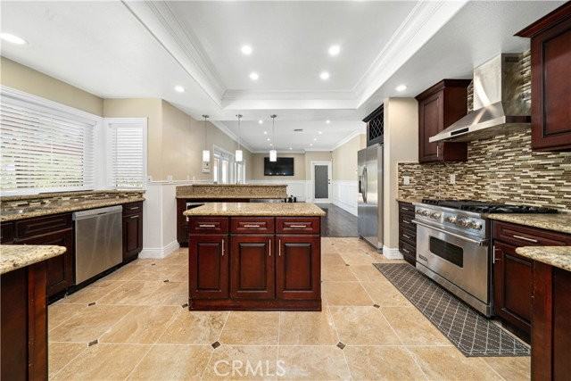 119 Susan Way - Photo 7 of 8