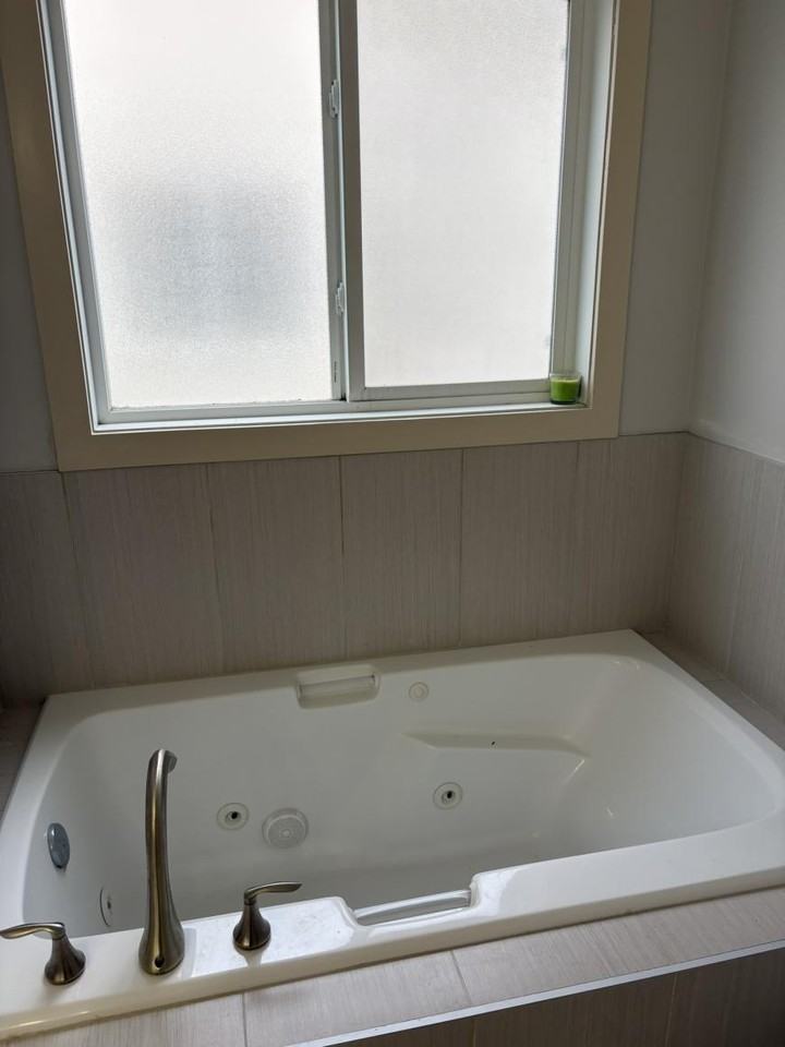 21904 97 Ave Nw - Photo 6 of 10