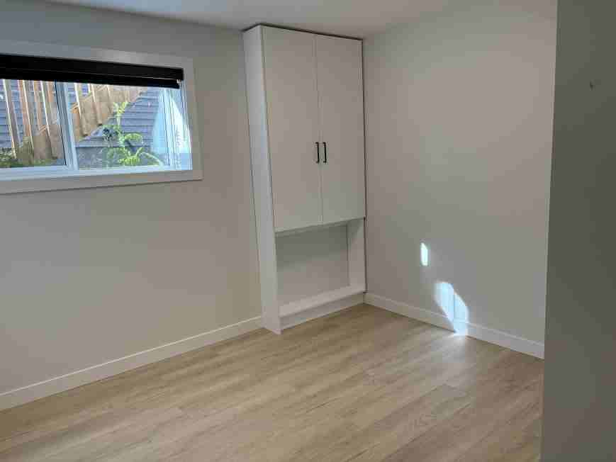 8903 123 Ave Nw - Photo 5 of 8