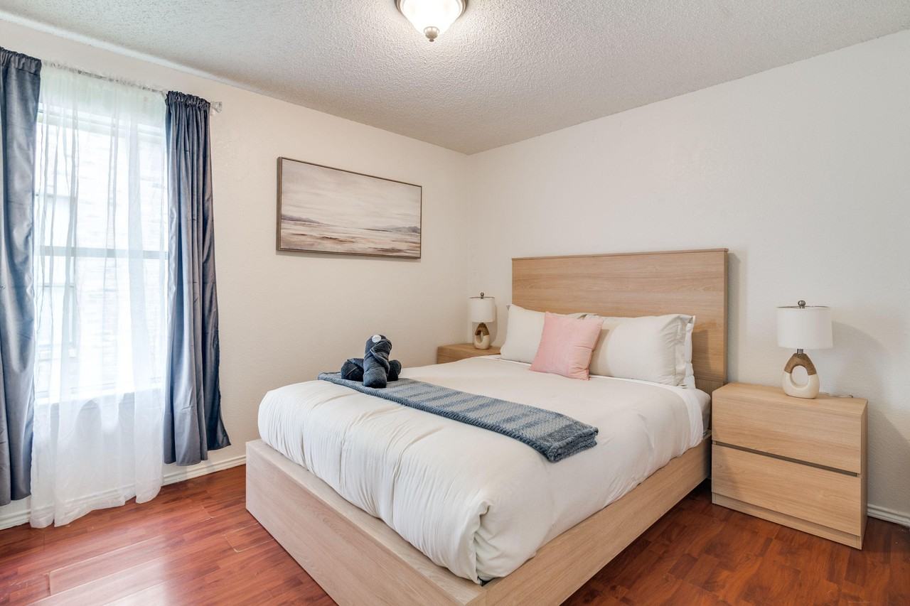 Cypress Dr - Photo 6 of 13