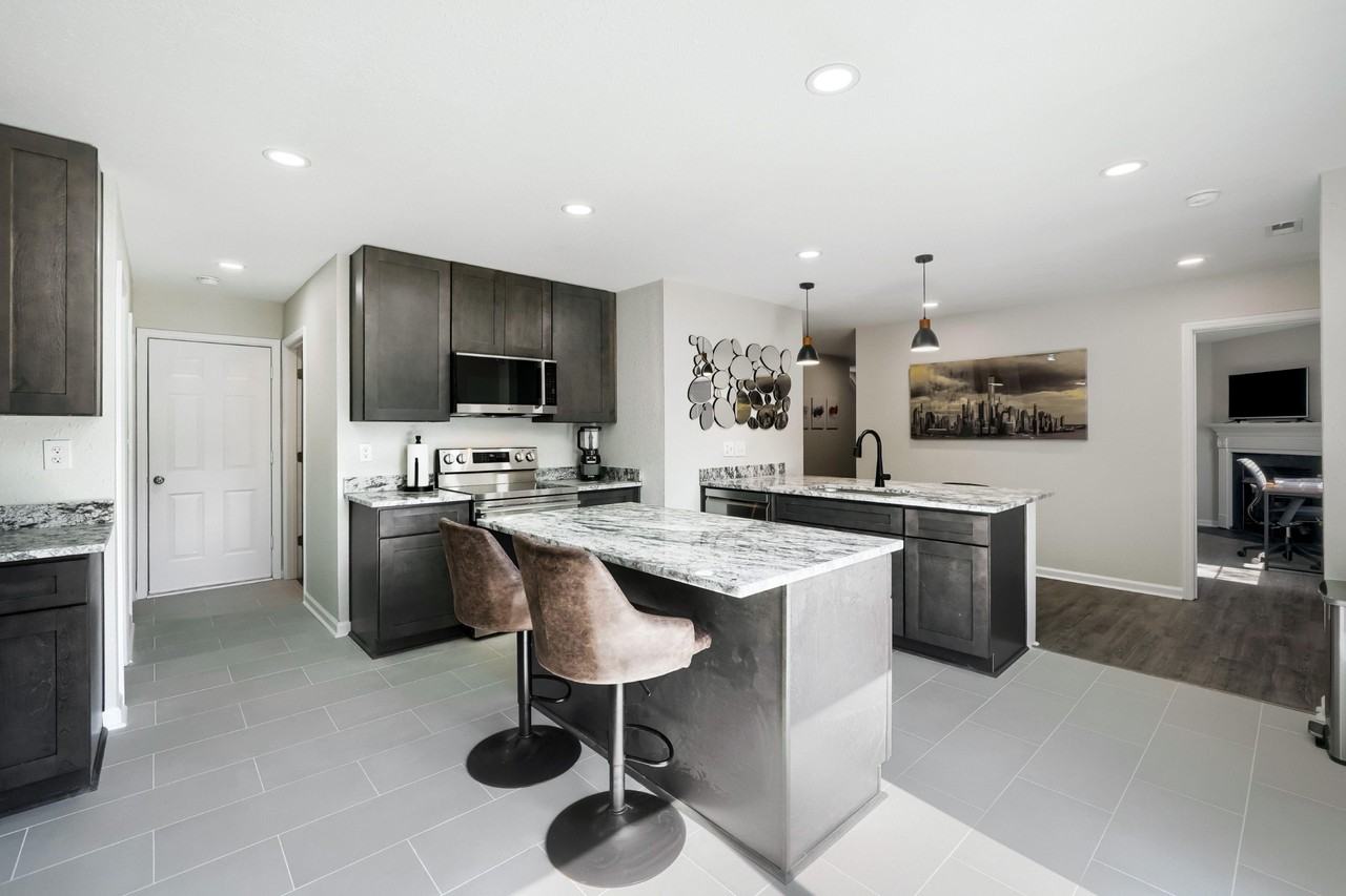 Biederbeck Dr - Photo 6 of 35