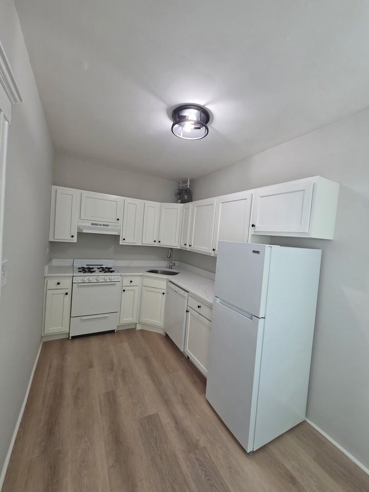 113 Brainerd Rd #15