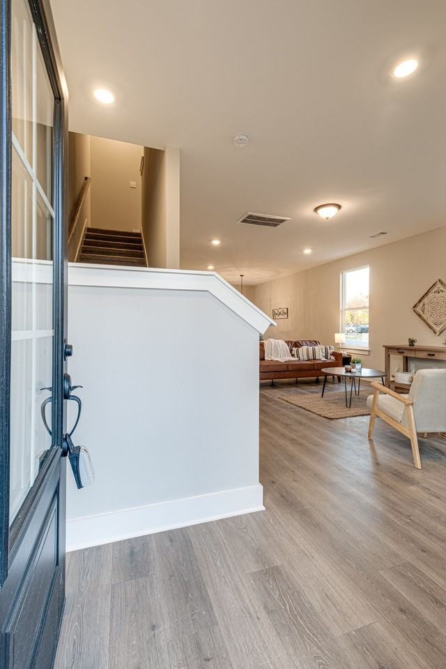 355 Harding Dr #2 - Photo 7 of 26