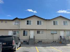 featured image of 1350 Westnorth #12