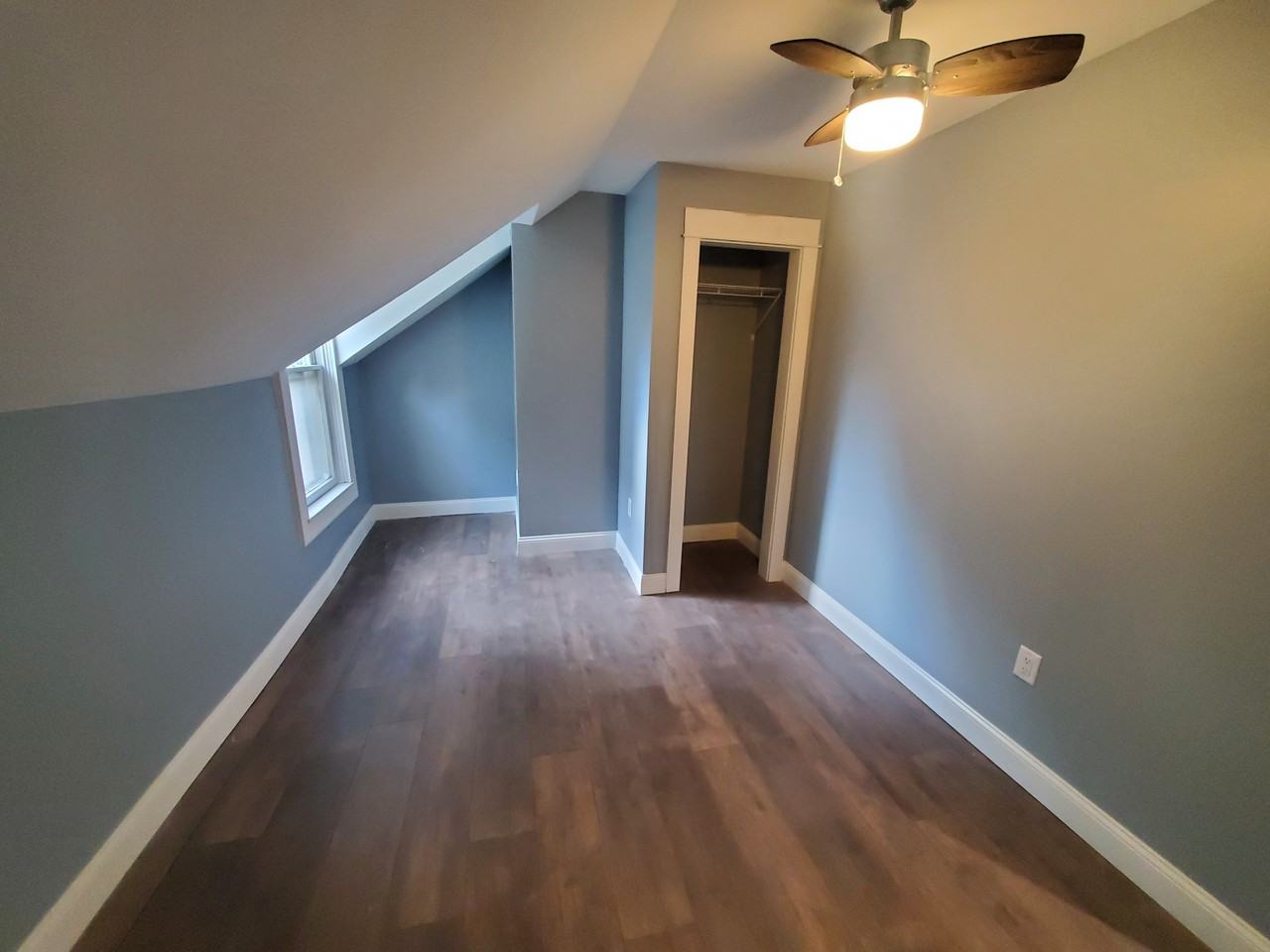 1289 Walnut St #1 - Photo 5 of 9