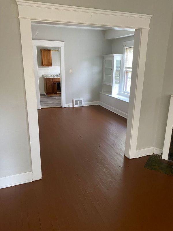 3136 E 98th St #36 - Photo 5 of 12