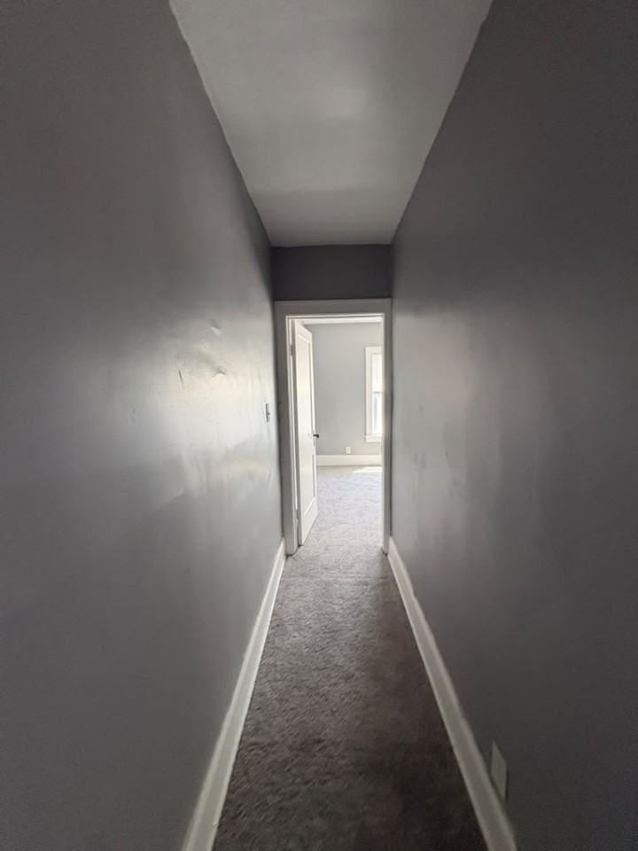 1302 W 5th St #1304 - Photo 4 of 15