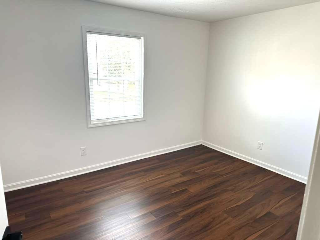 3620 Manslick Rd #B - Photo 3 of 12