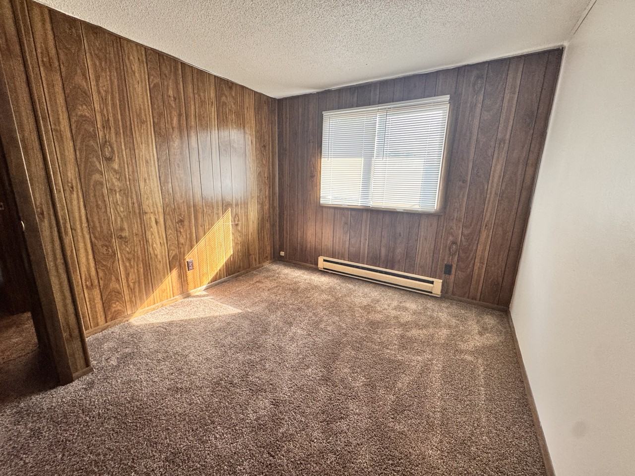 306 E 1st St #7 - Photo 5 of 7