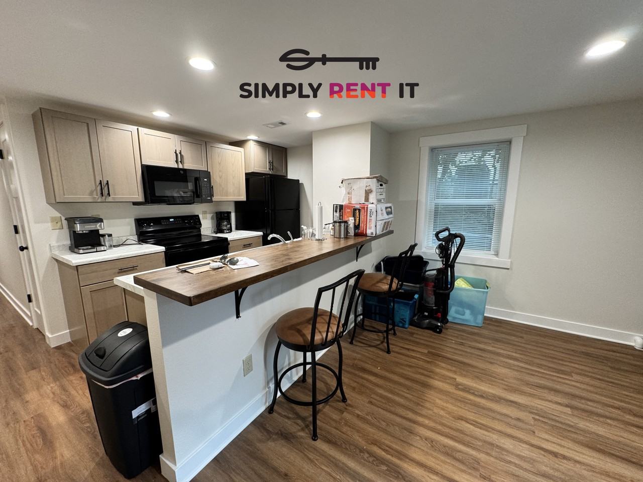 3226 West St #11 - Photo 2 of 18