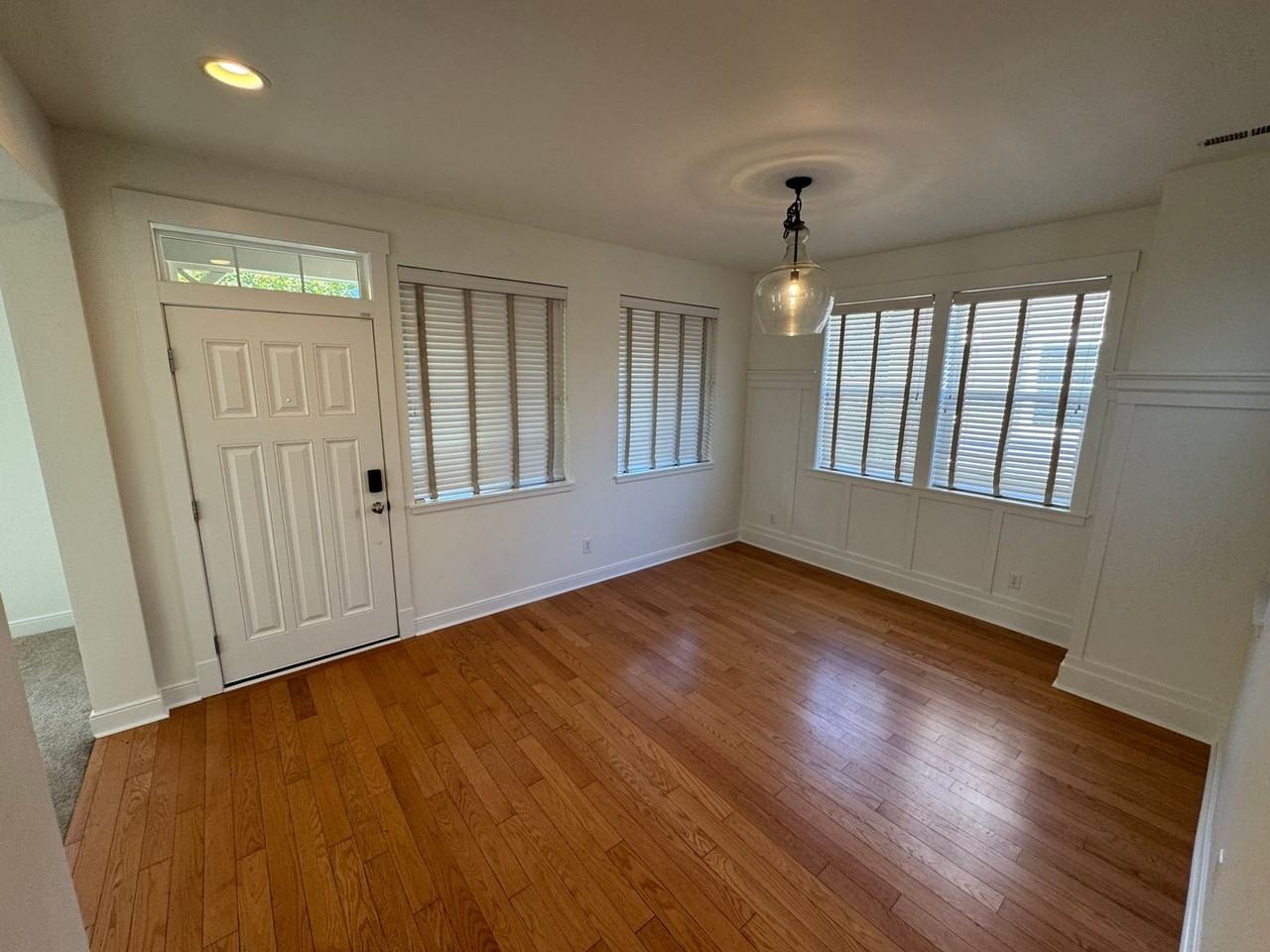 13721 33rd Dr Se - Photo 2 of 28