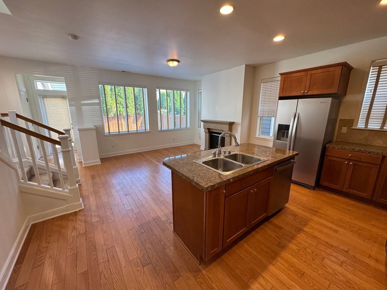 13721 33rd Dr Se - Photo 5 of 28