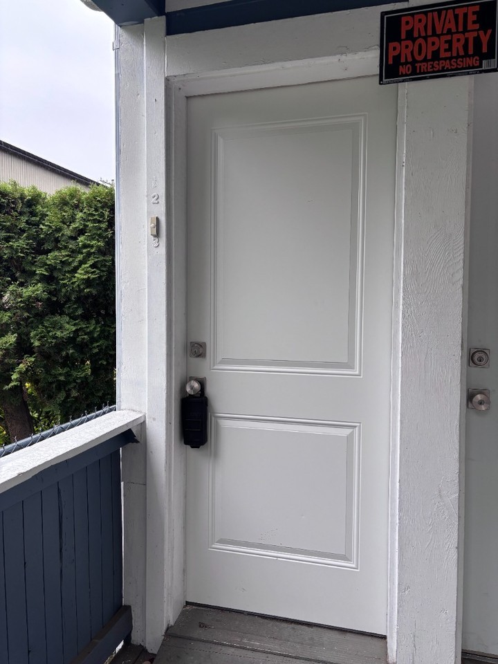 718 Yakima Ave #3 - Photo 3 of 18