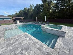 300 N Shadowwood Dr - Photo 1 of 1