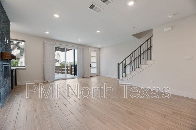 770 Cavitt Ct - Photo 3 of 19