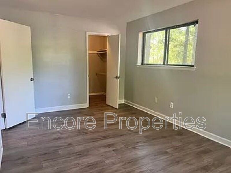 1299 Schaub Dr #A - Photo 5 of 9