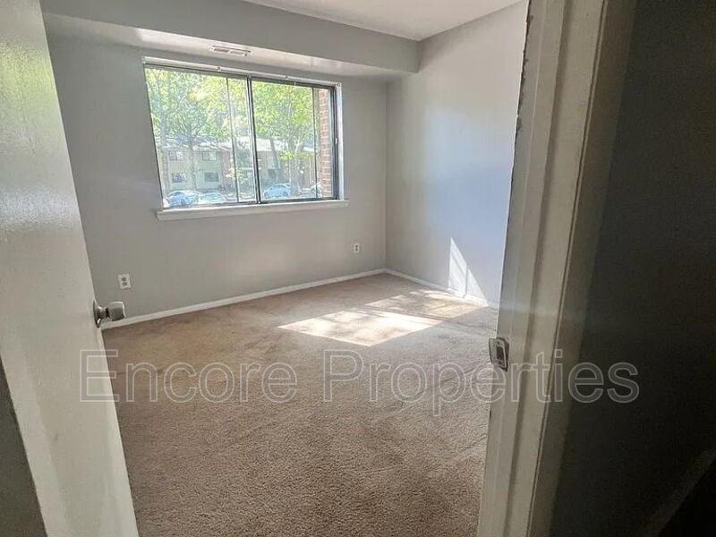1299 Schaub Dr #A - Photo 7 of 9