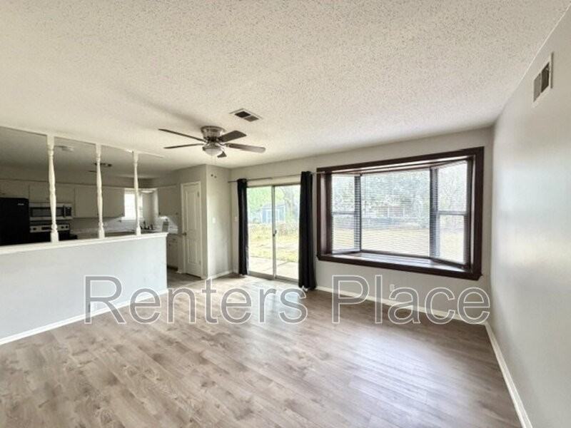 12027 E 26th St - Photo 2 of 13