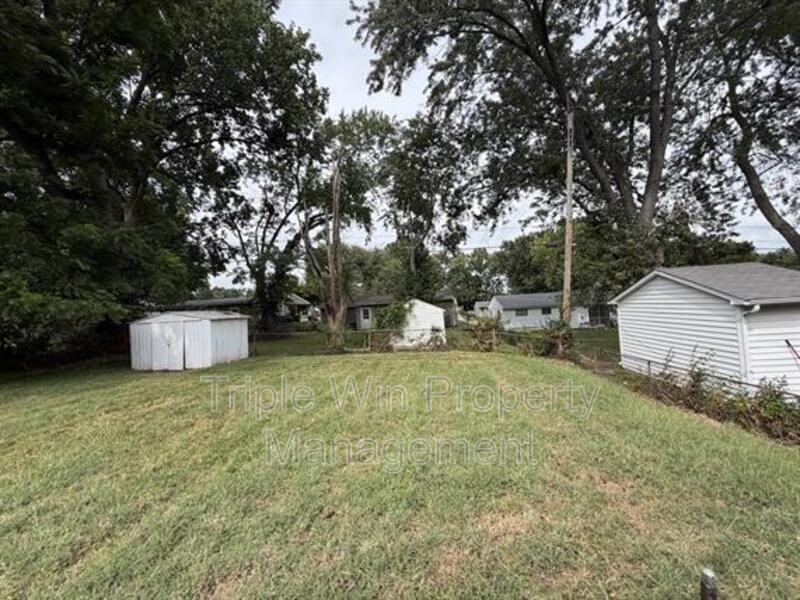 9521 Margo Ann Ln - Photo 4 of 23