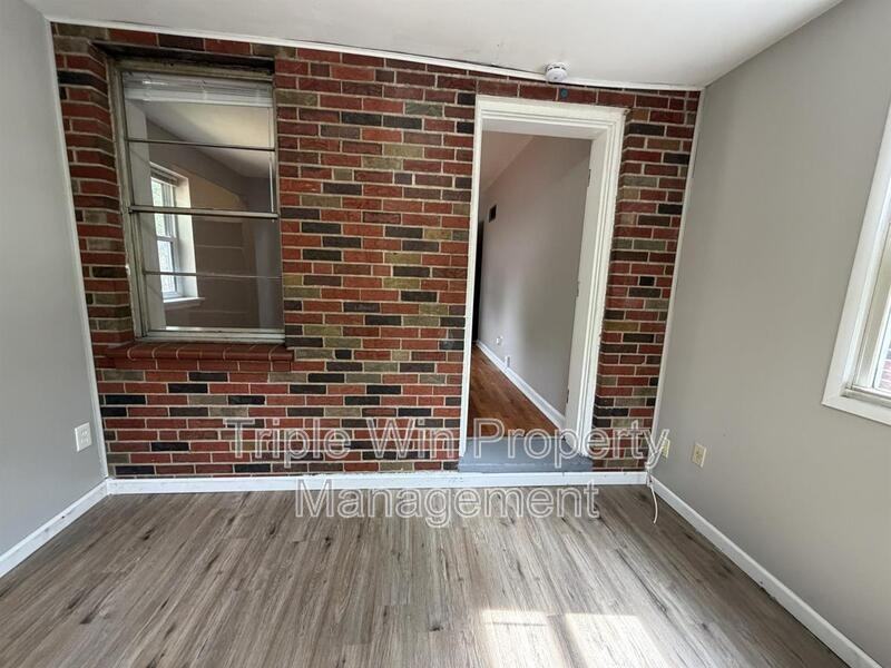 1629 Redman Rd - Photo 7 of 28