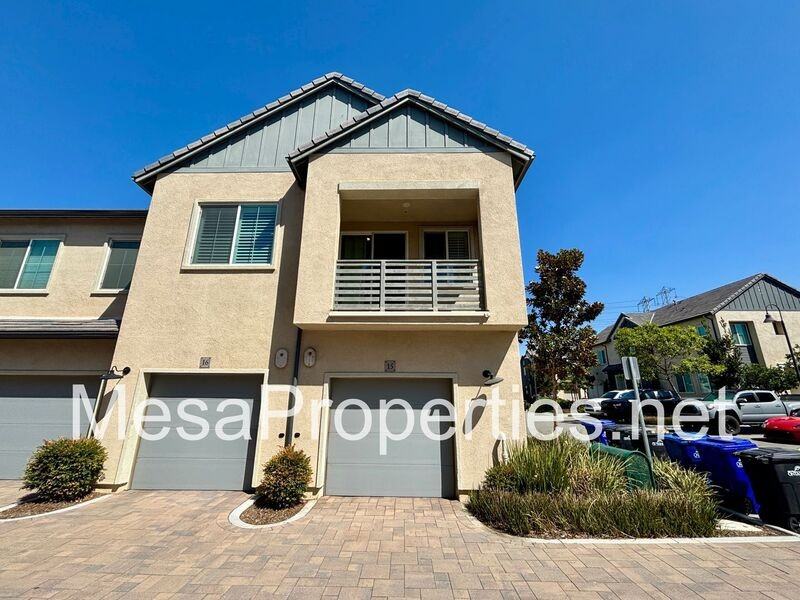 3880 S Oasis Paseo #15 - Photo 3 of 36