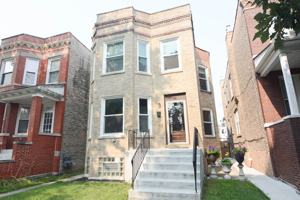 featured image of 3644 N Albany Ave #1