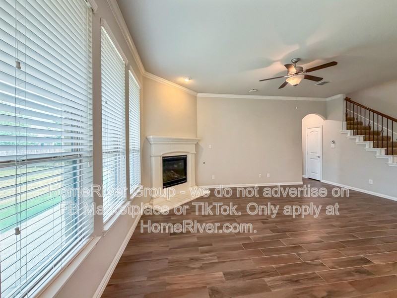 4308 Salado Creek Way - Photo 4 of 28