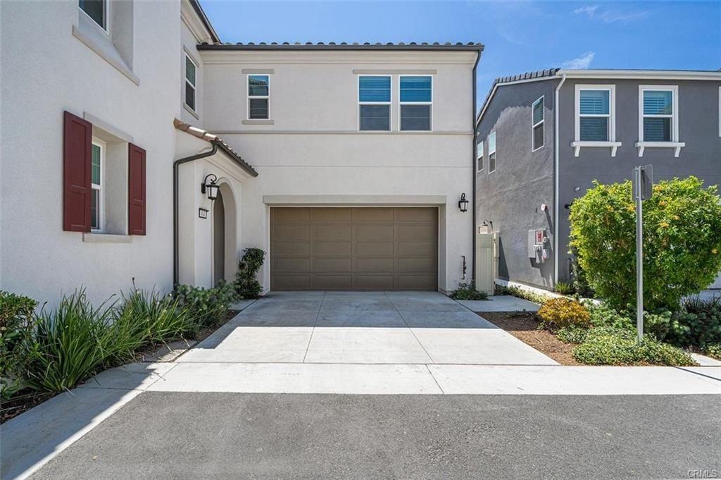 4041 Pomelo Dr - Photo 2 of 13