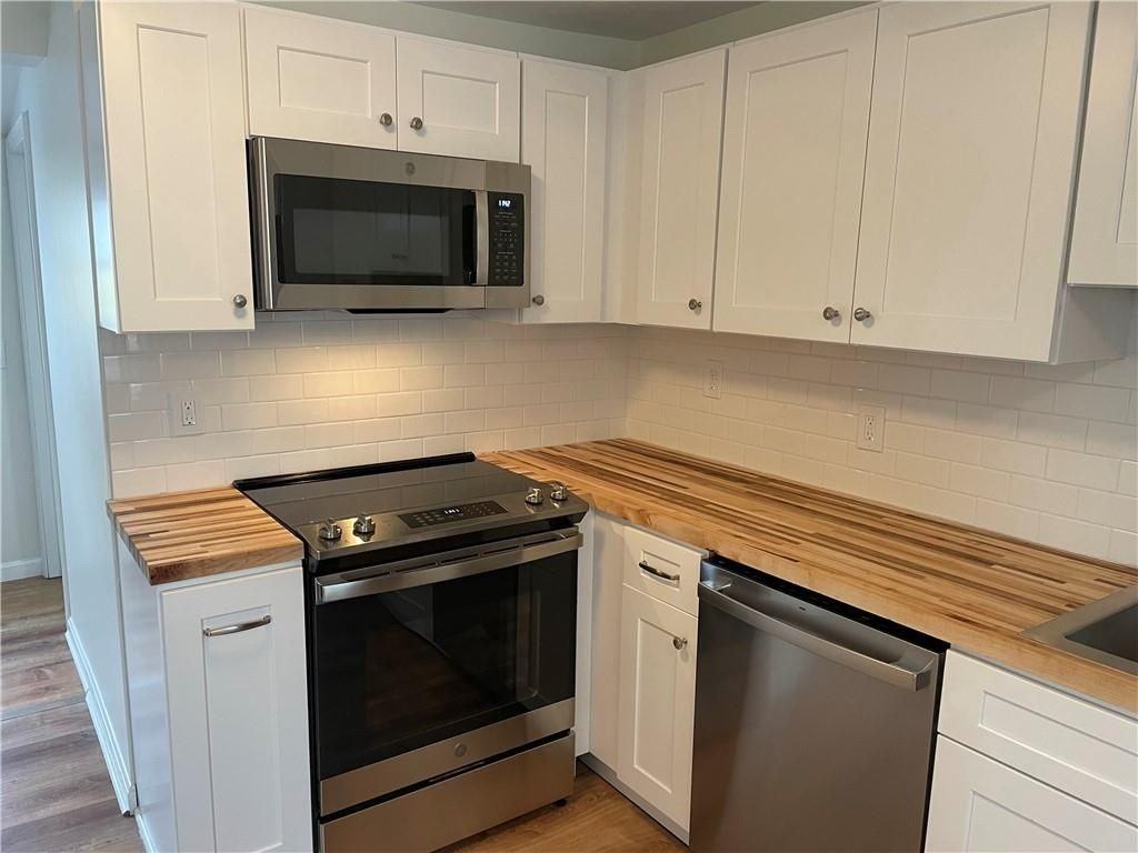 51 Duane St ##1 - Photo 6 of 19