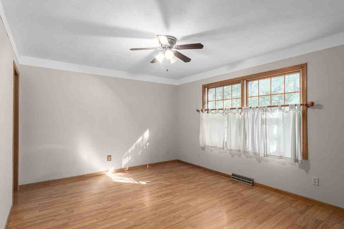 4306 S Indian Lake Dr - Photo 3 of 18