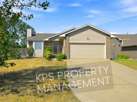 featured image of 1819 N Honeysuckle Cir