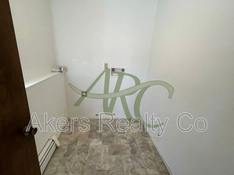 1320 Anita St - Photo 6 of 13